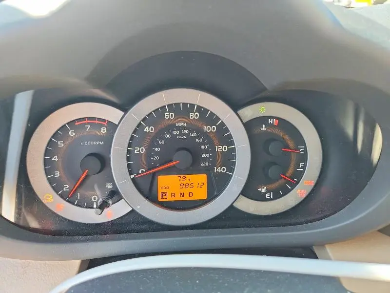 2011 TOYOTA RAV4 BASE  