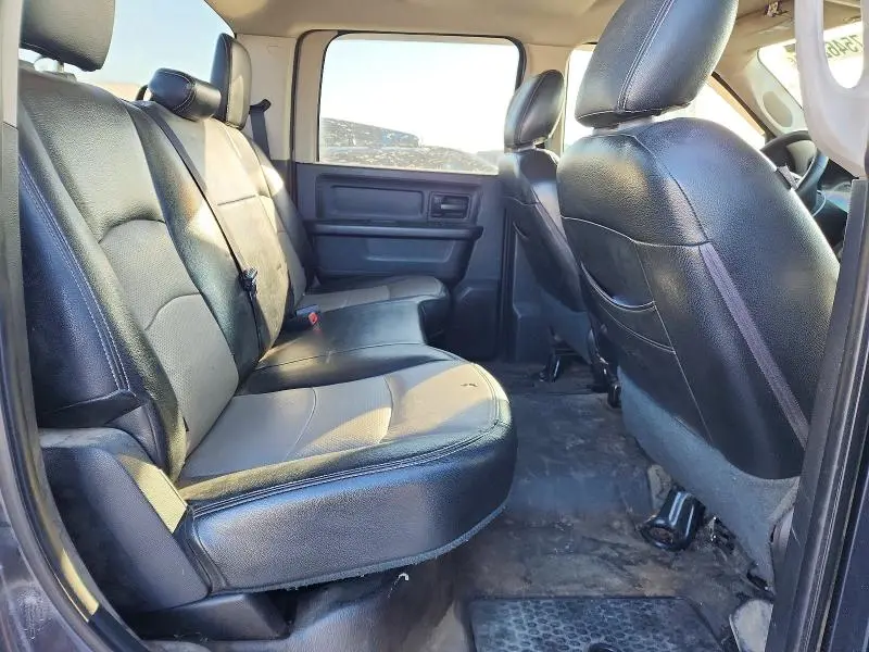 2014 RAM 1500 ST  