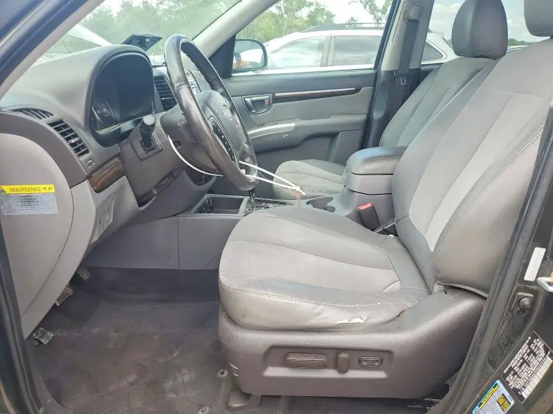 2012 HYUNDAI SANTA FE SE  