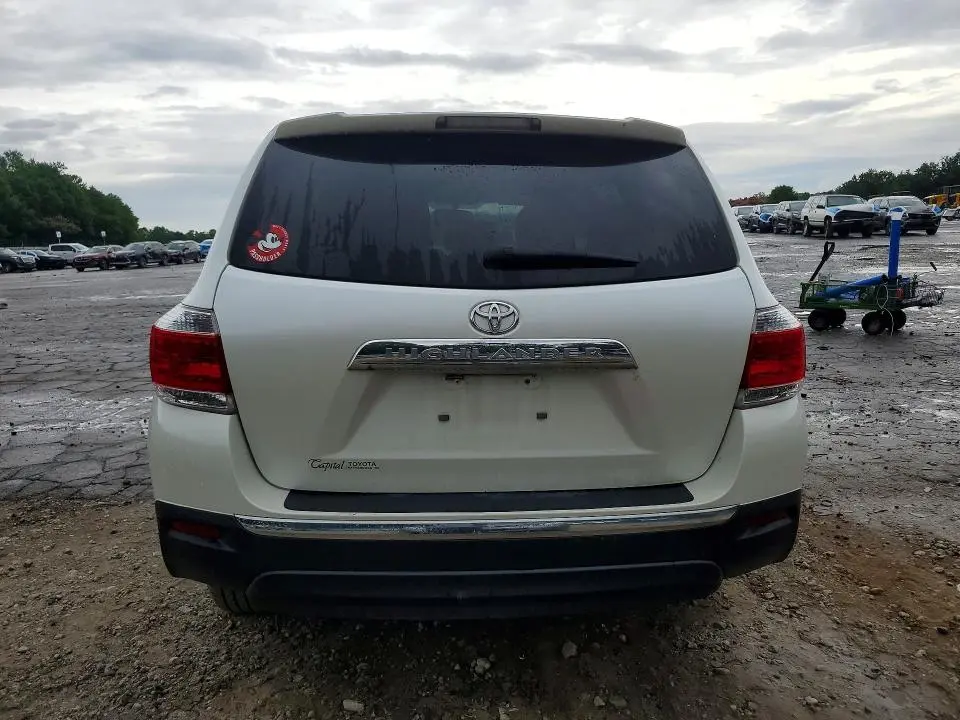 2013 TOYOTA HIGHLANDER BASE  