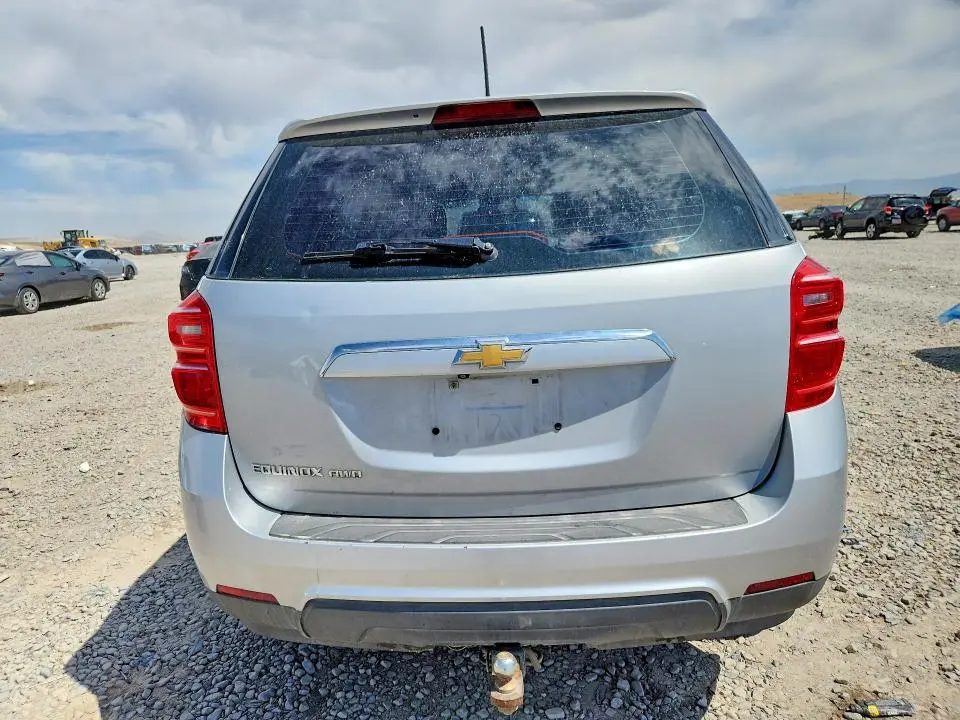 2017 CHEVROLET EQUINOX LS  