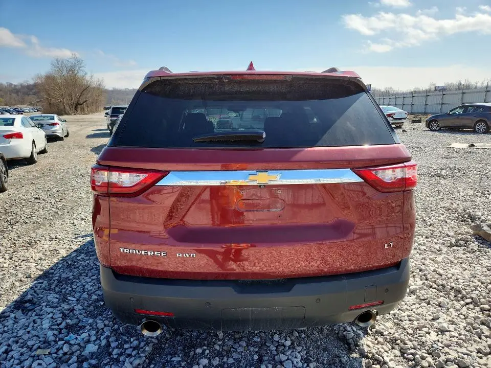 2020 CHEVROLET TRAVERSE LT  