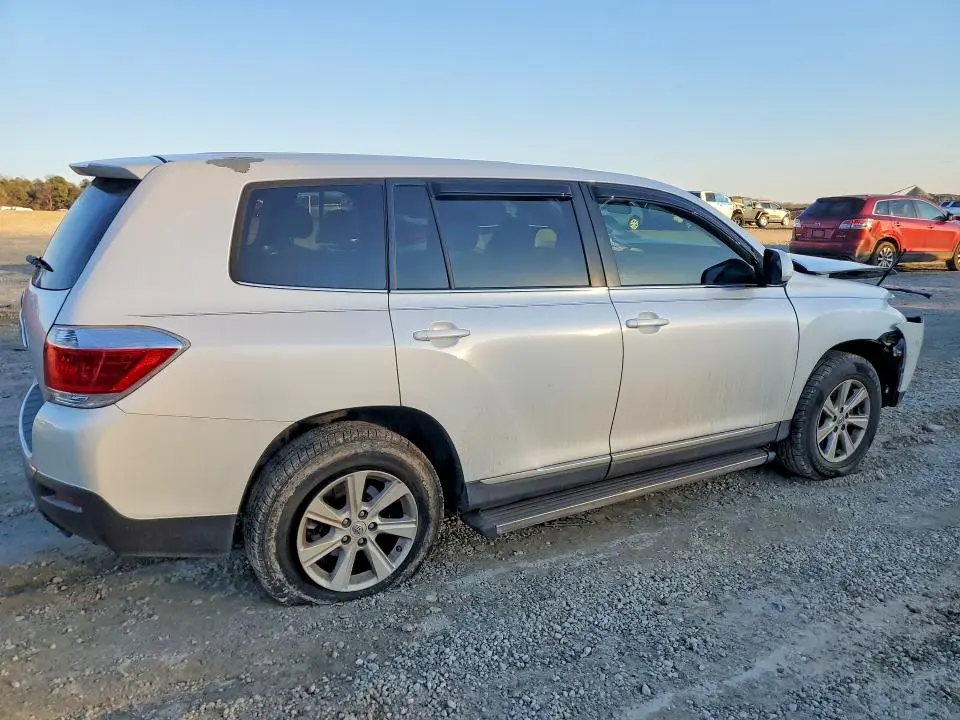 2013 TOYOTA HIGHLANDER BASE  