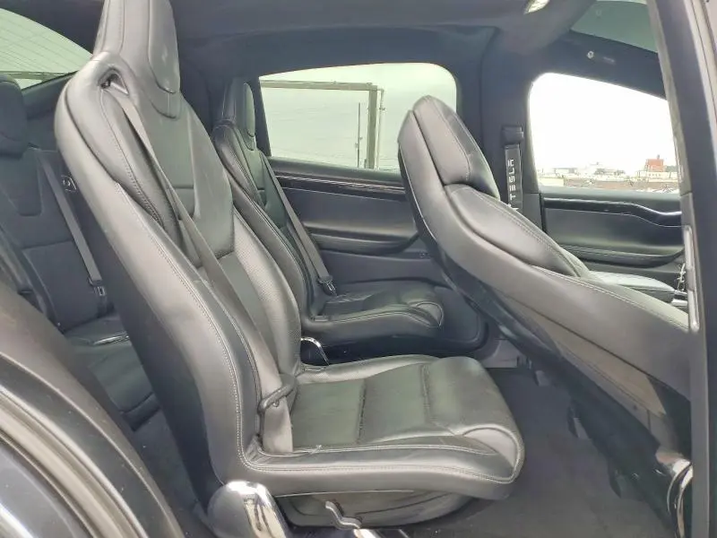 2016 TESLA MODEL X   