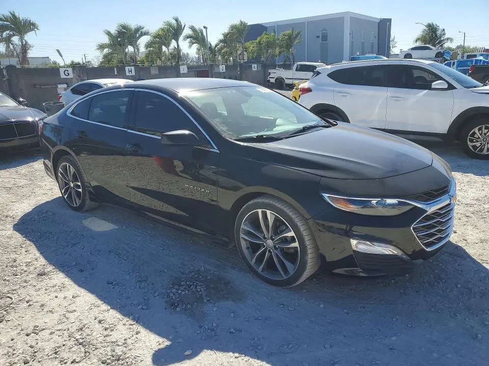 2022 CHEVROLET MALIBU LT  