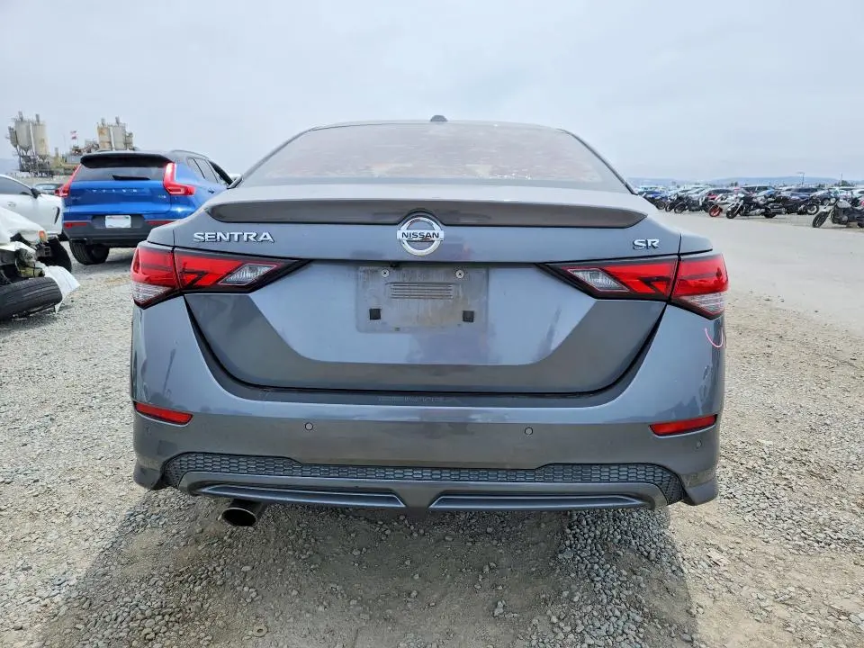 2021 NISSAN SENTRA SR  