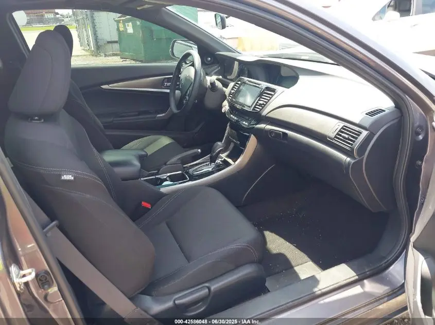 2017 HONDA ACCORD EX