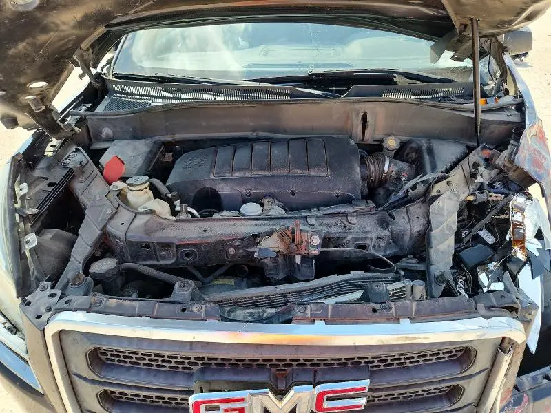 2016 GMC ACADIA SLE  