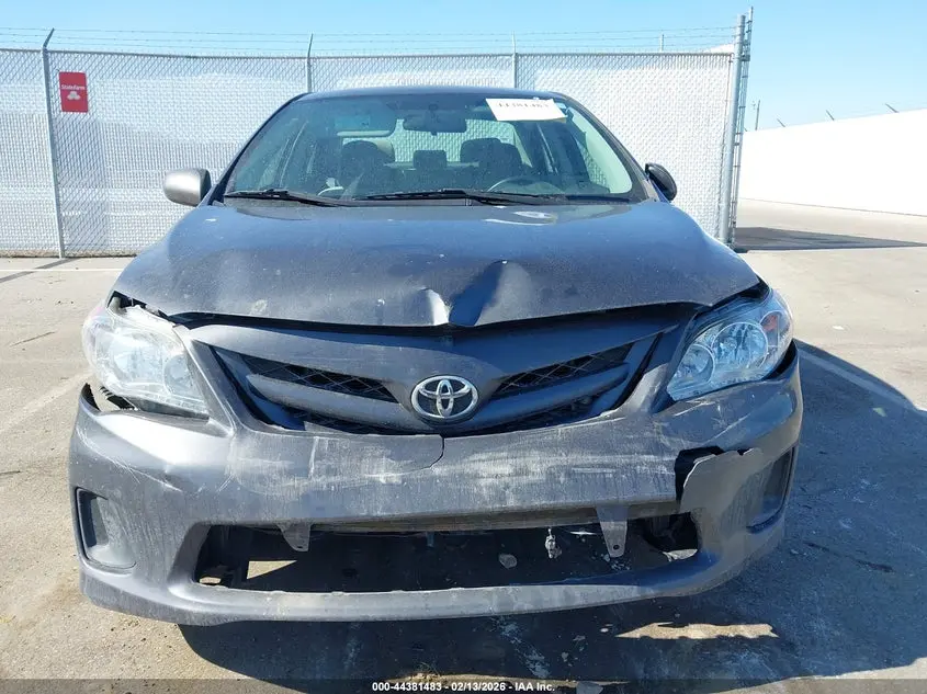 2011 TOYOTA COROLLA LE