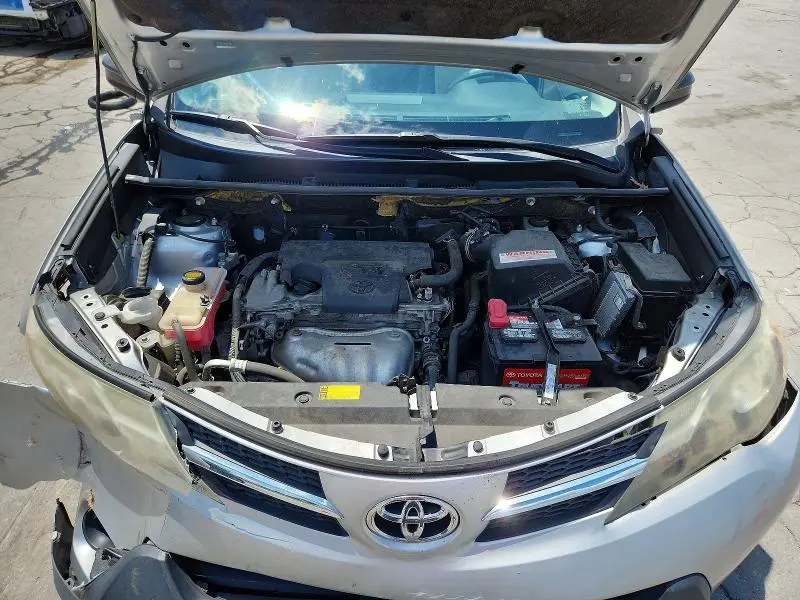 2013 TOYOTA RAV4 LE  