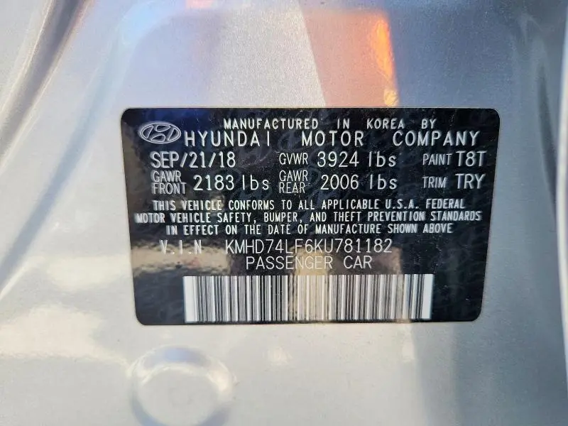 2019 HYUNDAI ELANTRA SE  