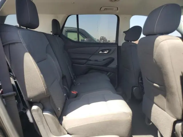 2018 CHEVROLET TRAVERSE LS  