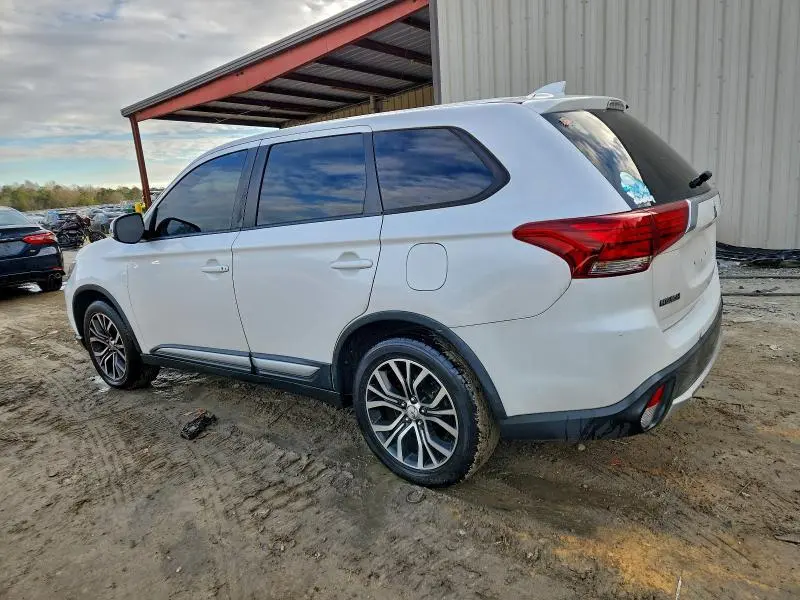 2018 MITSUBISHI OUTLANDER SE  