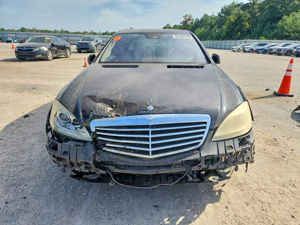 2010 MERCEDES-BENZ S 550  