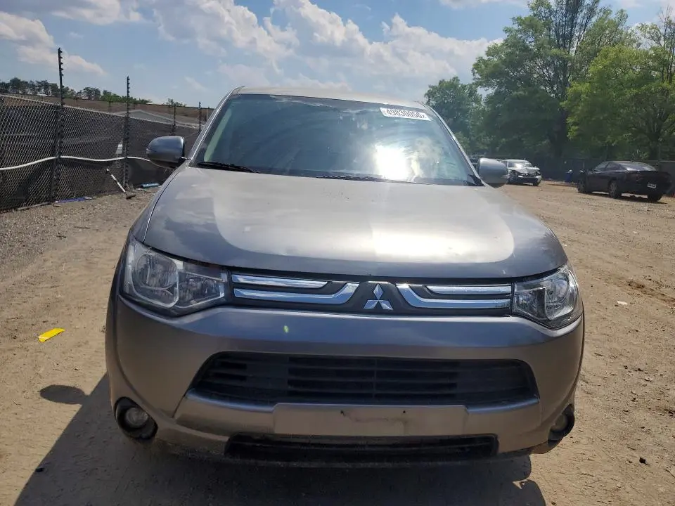 2014 MITSUBISHI OUTLANDER SE  