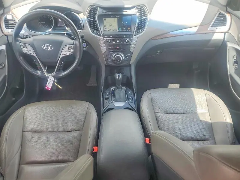 2017 HYUNDAI SANTA FE SE ULTIMATE  