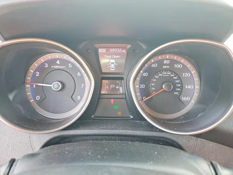 2013 HYUNDAI ELANTRA GT BASE  