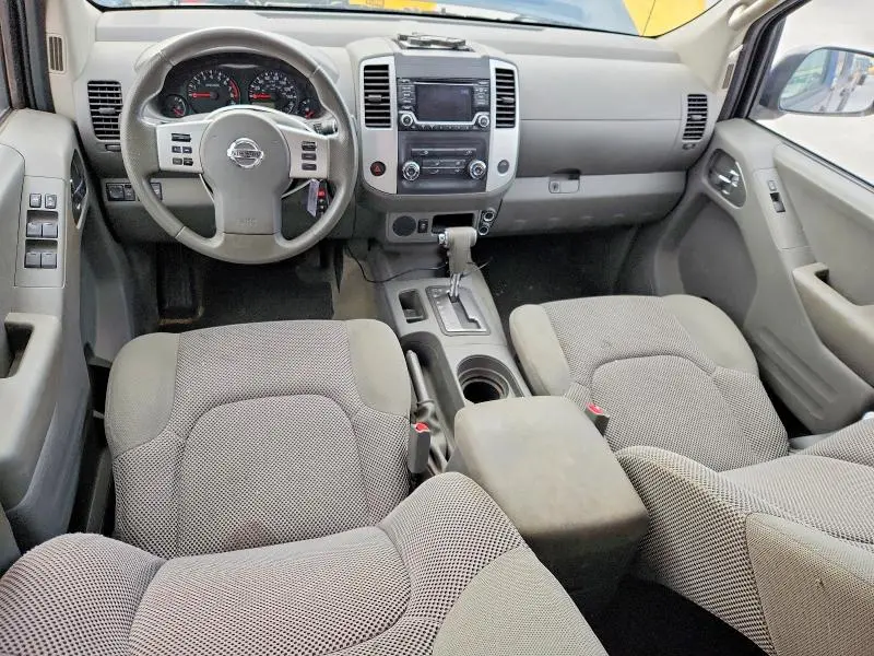 2016 NISSAN FRONTIER SV  