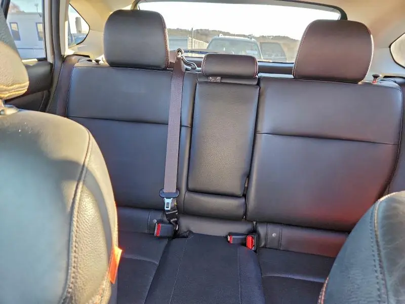 2016 SUBARU CROSSTREK LIMITED  