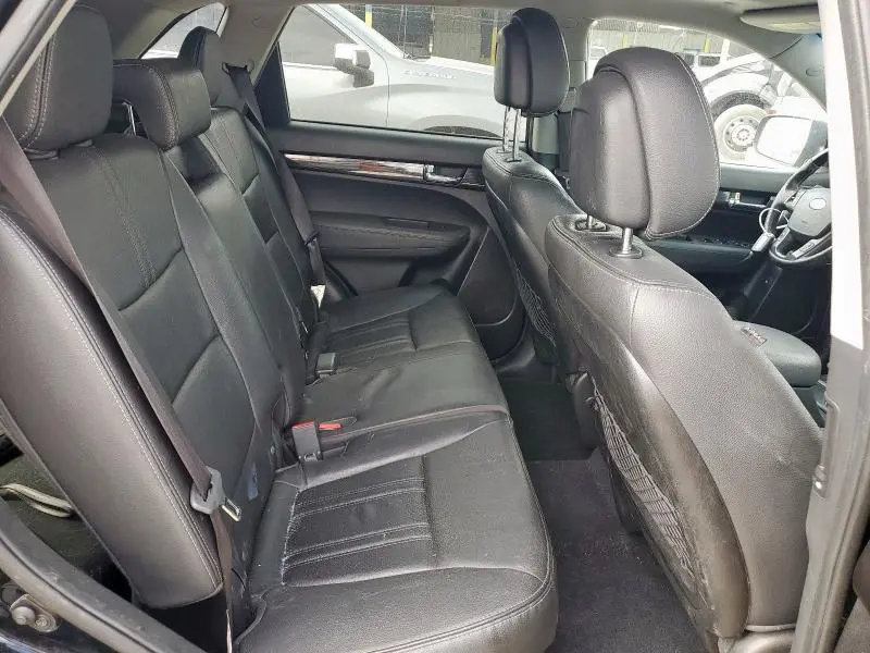 2013 KIA SORENTO   