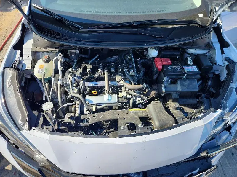 2025 NISSAN VERSA SR  