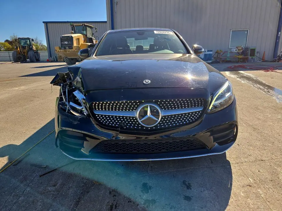 2019 MERCEDES-BENZ C 300  