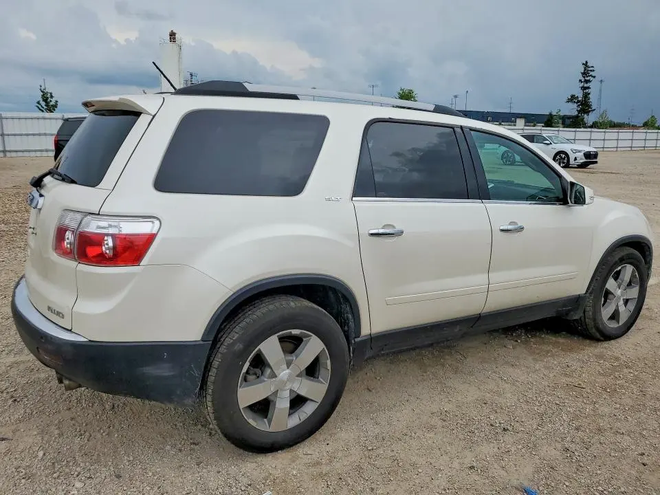 2012 GMC ACADIA SLT-1  
