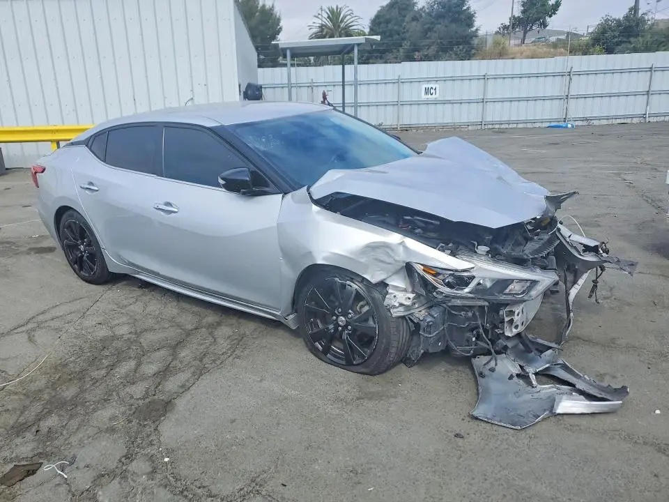 2018 NISSAN MAXIMA 3.5 SV  