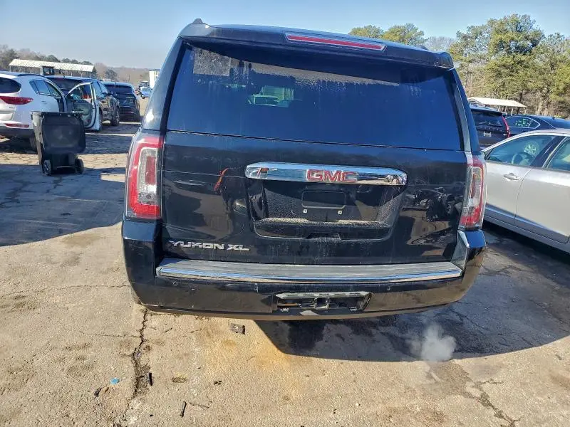 2016 GMC YUKON XL DENALI  