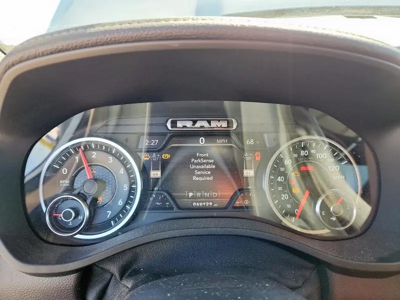 2019 RAM 1500 LARAMIE  