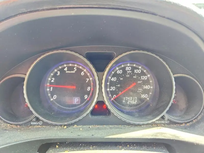 2010 INFINITI M35 BASE  