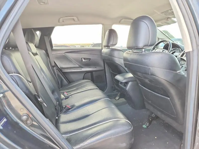 2013 TOYOTA VENZA XLE  
