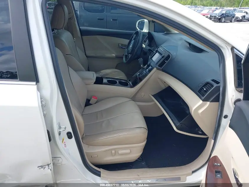 2013 TOYOTA VENZA XLE V6