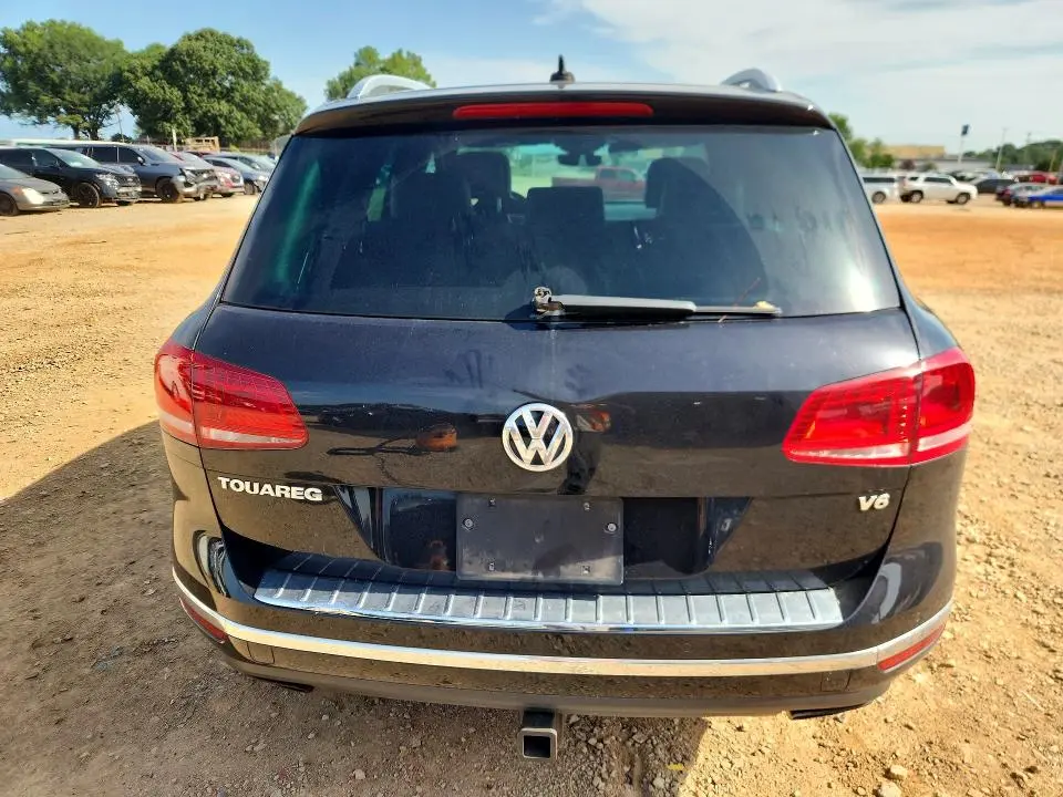 2017 VOLKSWAGEN TOUAREG WOLFSBURG  