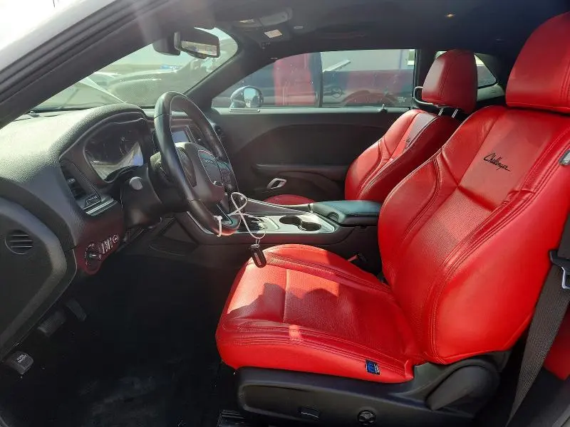 2021 DODGE CHALLENGER SXT  