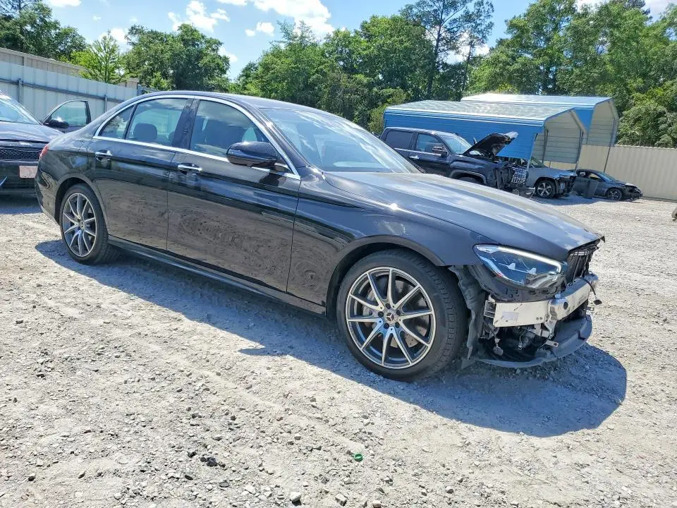 2022 MERCEDES-BENZ E 350  