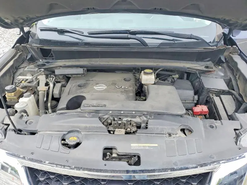 2014 NISSAN PATHFINDER SL  