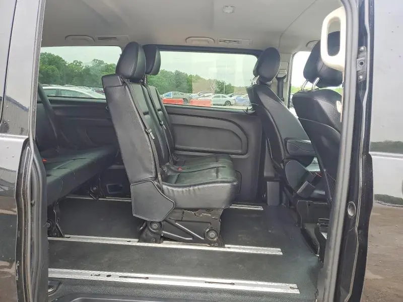 2018 MERCEDES-BENZ METRIS   