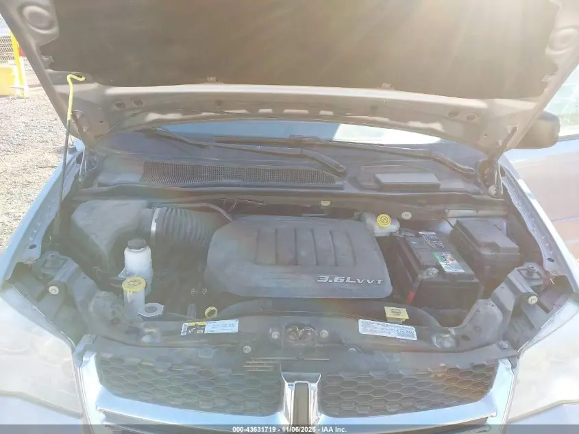 2014 DODGE GRAND CARAVAN SE