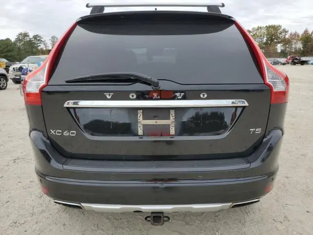 2015 VOLVO XC60 T5 PREMIER  