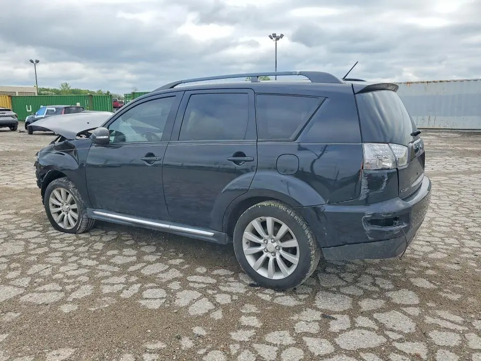 2012 MITSUBISHI OUTLANDER SE  