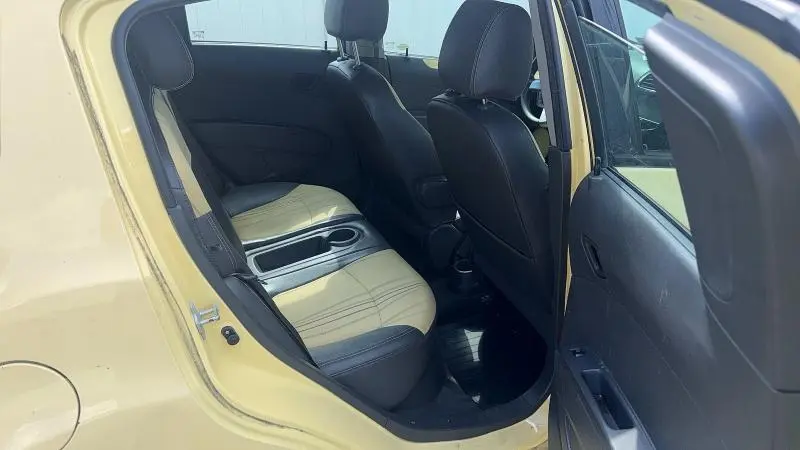 2014 CHEVROLET SPARK 1LT  