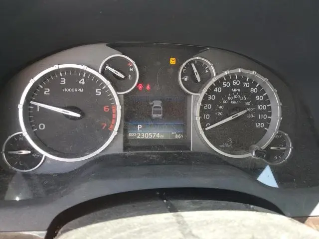 2015 TOYOTA TUNDRA CREWMAX LIMITED  