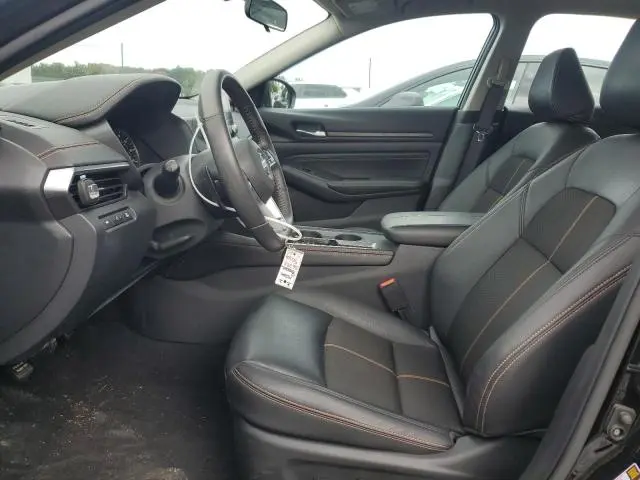 2021 NISSAN ALTIMA SR  