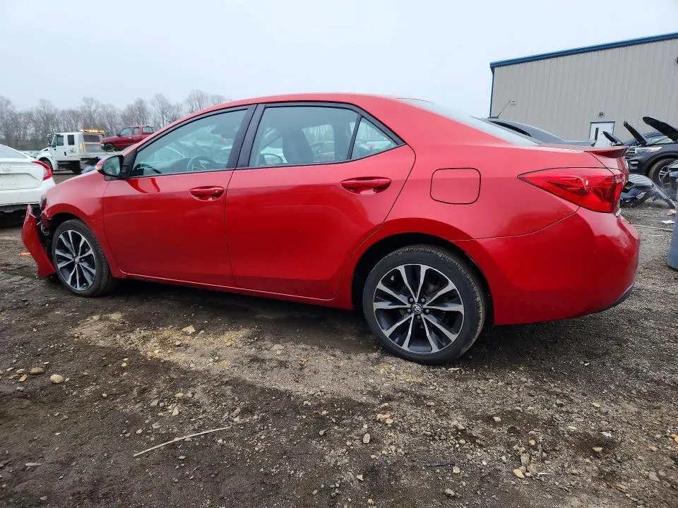 2018 TOYOTA COROLLA SE  