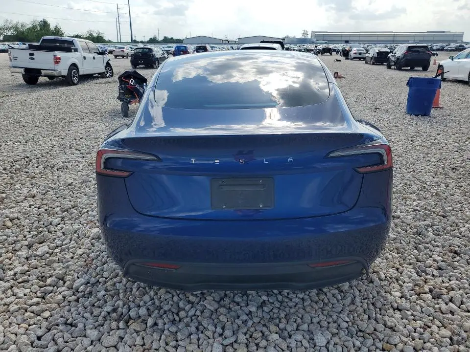 2025 TESLA MODEL 3   