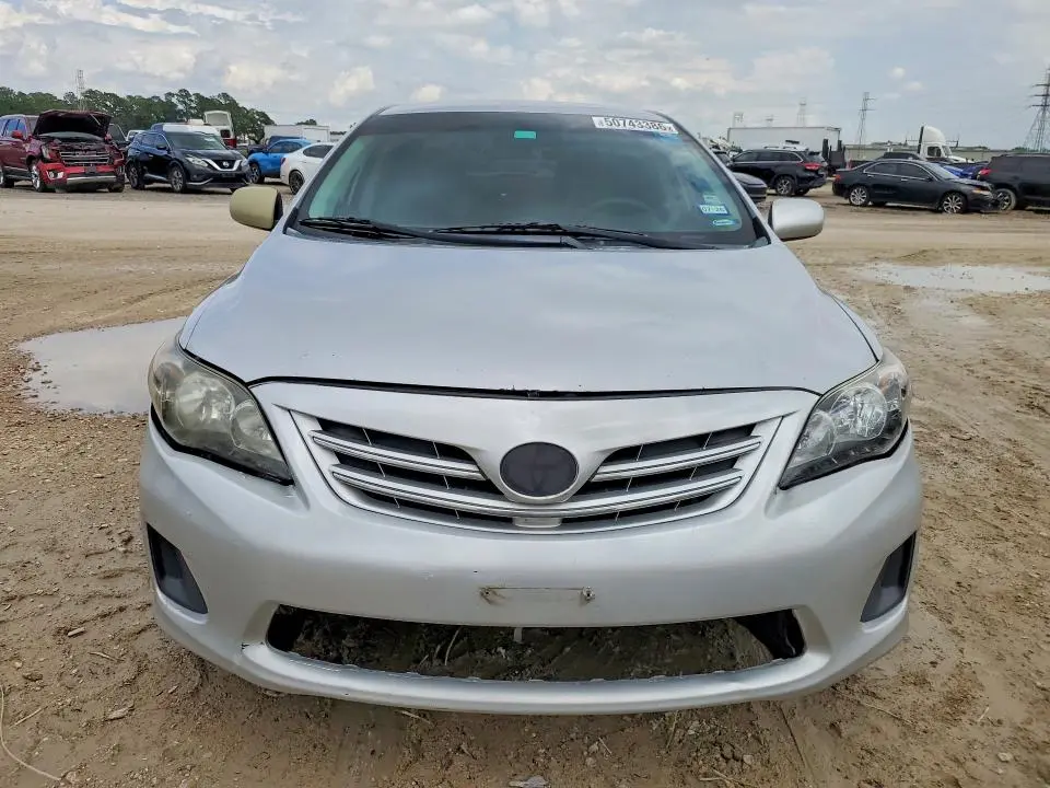 2013 TOYOTA COROLLA LE  