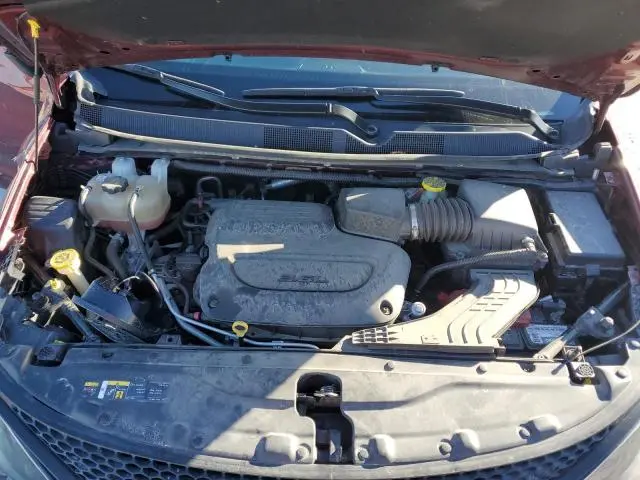 2022 CHRYSLER VOYAGER LX  