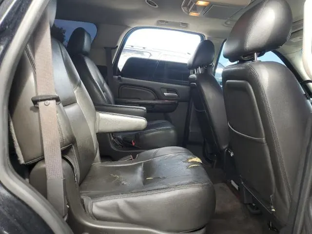 2013 CADILLAC ESCALADE PREMIUM  