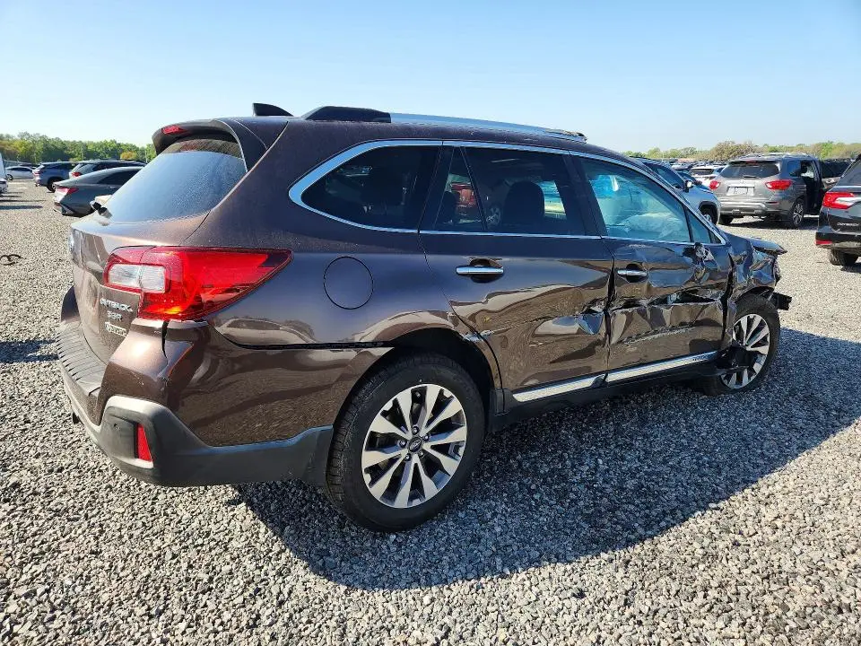 2019 SUBARU OUTBACK TOURING  